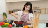 从外卖肉搏，看95后年轻人如何用“一酱成菜”解锁粤味乡愁
