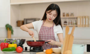 从外卖肉搏，看95后年轻人如何用“一酱成菜”解锁粤味乡愁